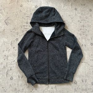 Lululemon Scuba Hoodie Light Cotton Fleece Night View White Black | SIZE 6